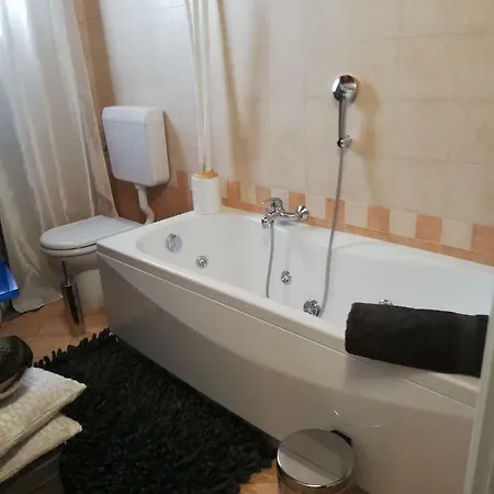 Гостевой дом Garda House *