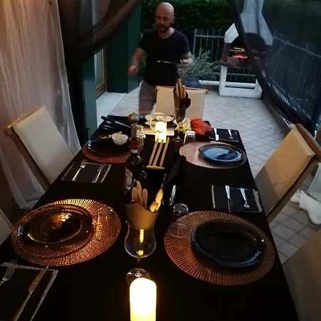 Garda House * סנדרה