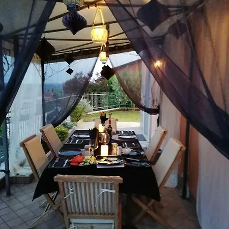 Πανσιόν Garda House *