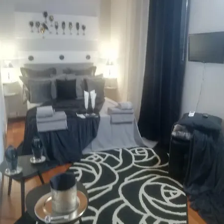 Garda House בית הארחה