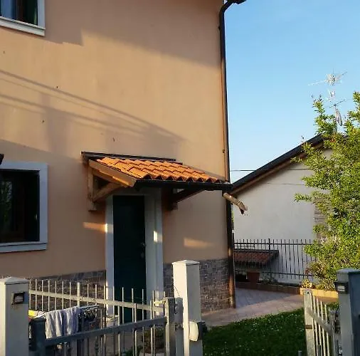 Garda House بيت ضيافة