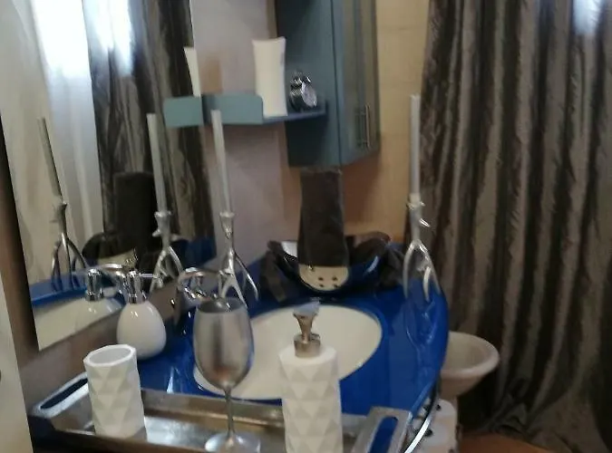 Garda House ساندرا