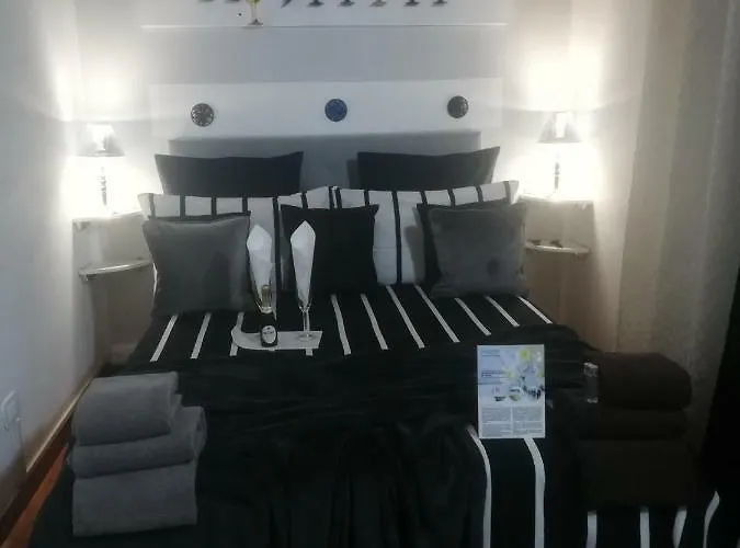 بيت ضيافة Garda House ساندرا