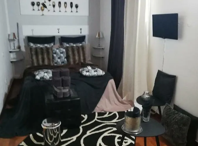 Garda House ساندرا